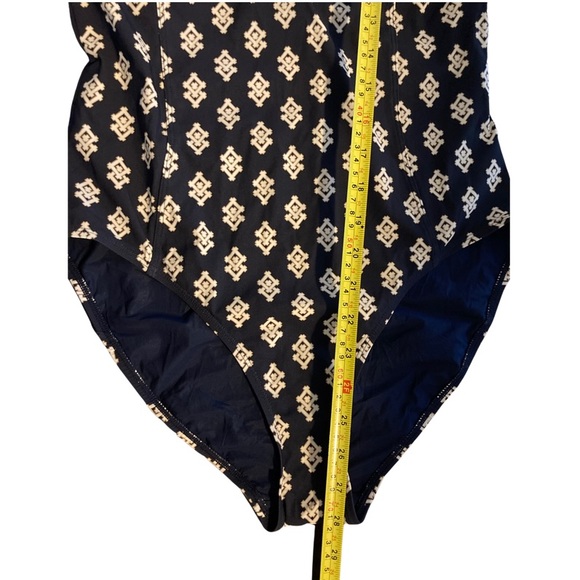 ๐๐ TORY BURCH DIAMOND LOGO 1 PIECE๐๐ - Picture 10 of 14